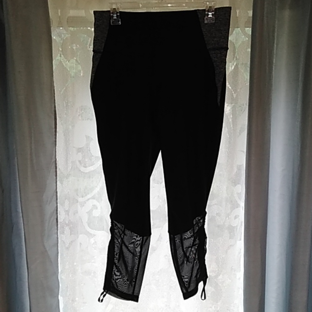 Athletic pants